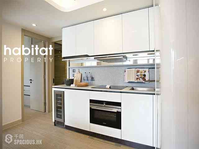 Mid Levels Central - Townplace Soho 04