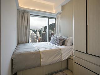 Mid Levels Central - Townplace Soho 05