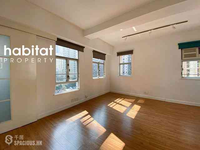 Sai Ying Pun - Charming Court 04