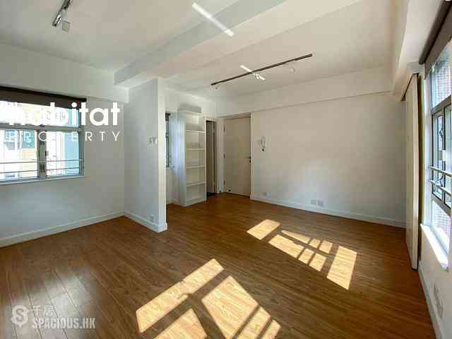 Sai Ying Pun - Charming Court 05