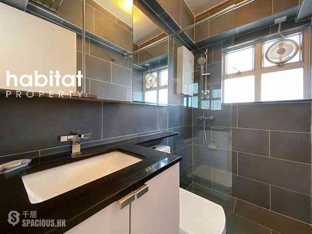 Sai Ying Pun - Charming Court 08