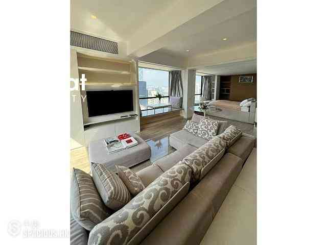 Mid Levels Central - St. Louis Mansion 02