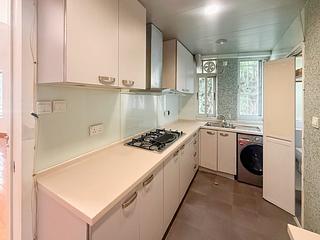 Mid Levels Central - Hong Lok Mansion 09