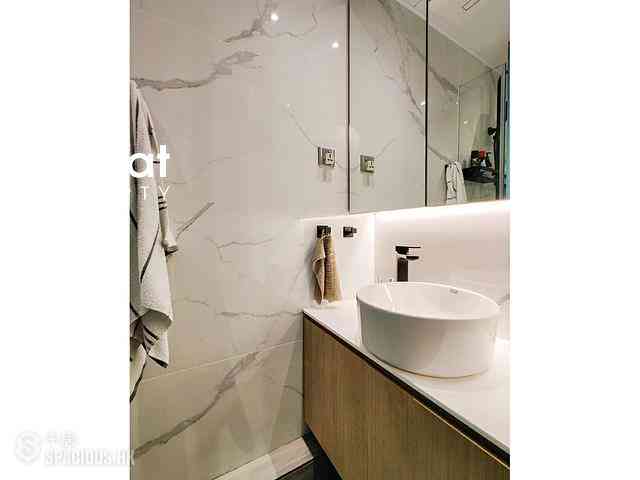 Sheung Wan - Central Mansion 08