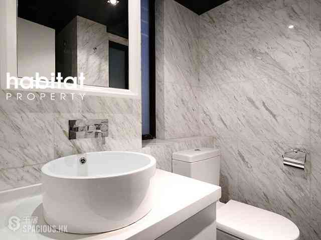 Sai Ying Pun - 255-257, Des Voeux Road West 02