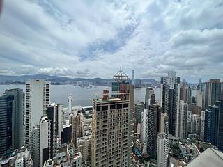 Sai Ying Pun - Island Crest 04