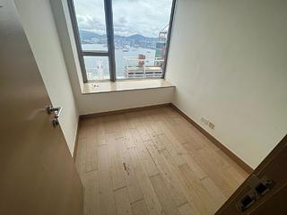 Sai Ying Pun - Island Crest 11