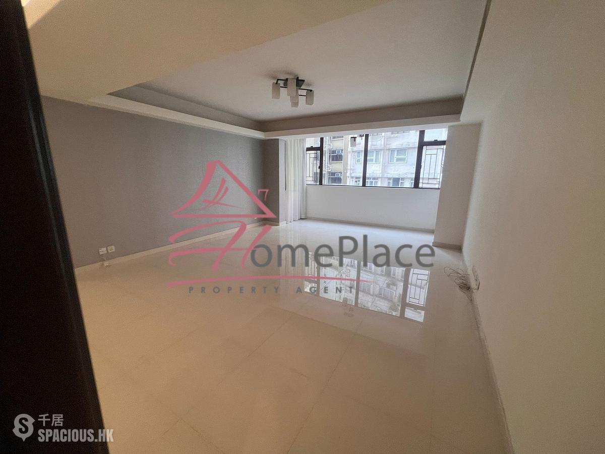Mid Levels Central - Right Mansion 01