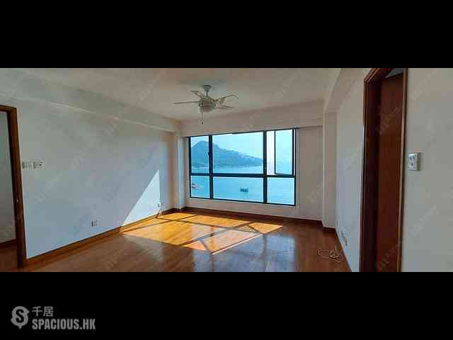 Stanley - Stanley Beach Villa 04
