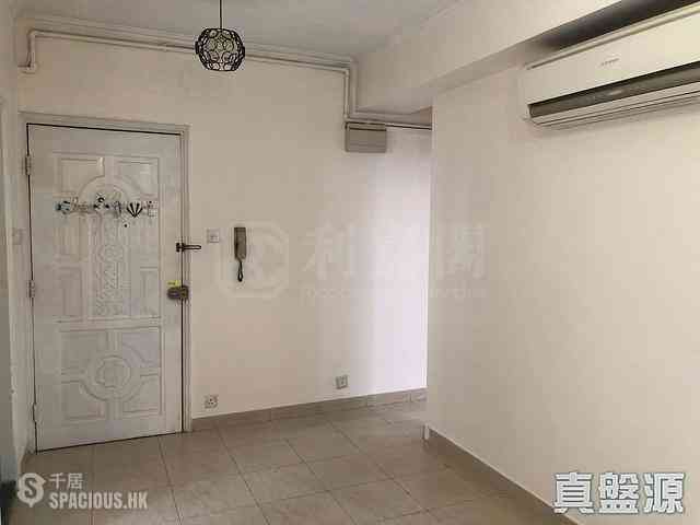 Wan Chai - Sam Yuen Mansion 02