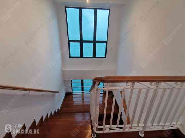Stanley - Stanley Beach Villa 08