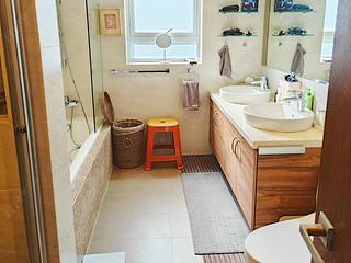 Mid Levels Central - Tregunter Block 1 20