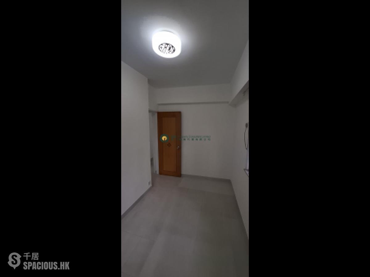 Sai Ying Pun - True Light Building 01