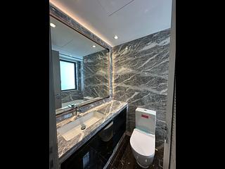 Wong Chuk Hang - The Southside Phase 3C Blue Coast II Tower 5 04