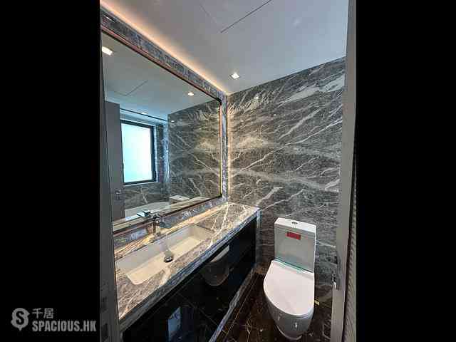 Wong Chuk Hang - The Southside Phase 3C Blue Coast II Tower 5 04