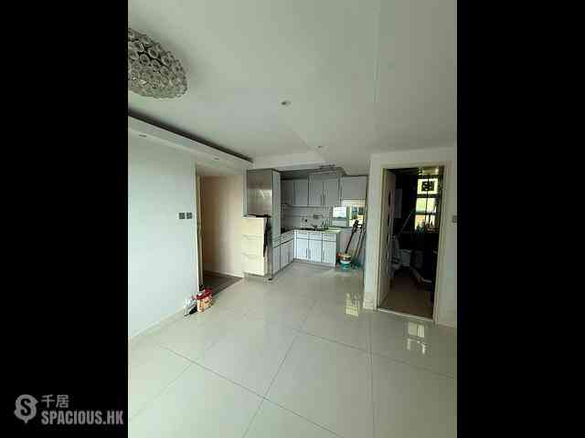 Fortress Hill - Kwong Chiu Terrace Block B 01
