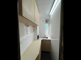 Yau Ma Tei - Kam Tong Building 05