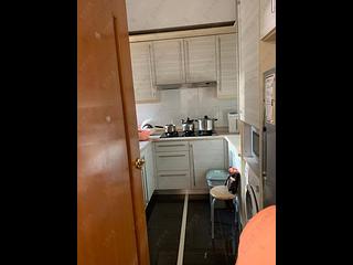 Shek Tong Tsui - The Belcher's Phase 2 Block 8 06