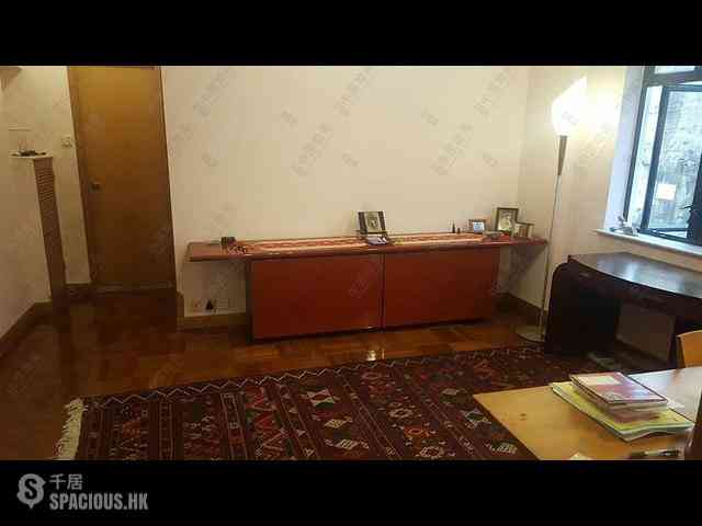 Mid Levels Central - Kam Fai Mansion 14