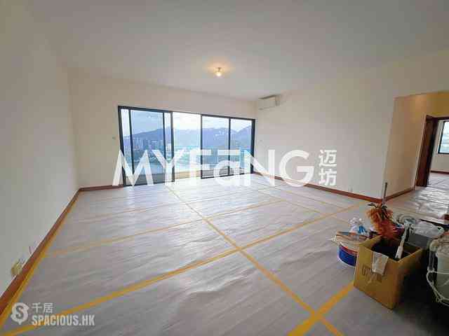 Repulse Bay - Manhattan Tower 03
