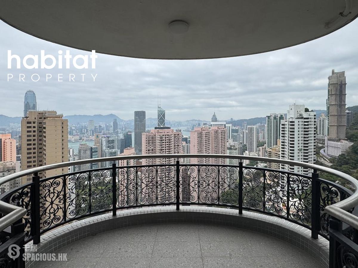 Mid Levels Central - Clovelly Court 01