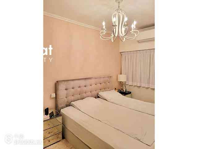 Braemar Hill - Hilltop Mansion 07