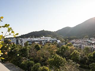 Clear Water Bay - Mount Pavilia 09