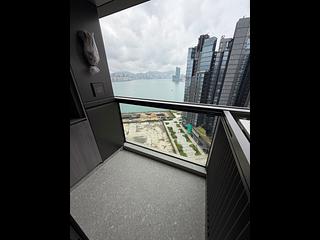 Kai Tak - The Pavilia Forest 04