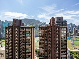 Happy Valley - The Broadville 09