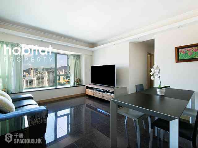 Wan Chai - Royal Court 02