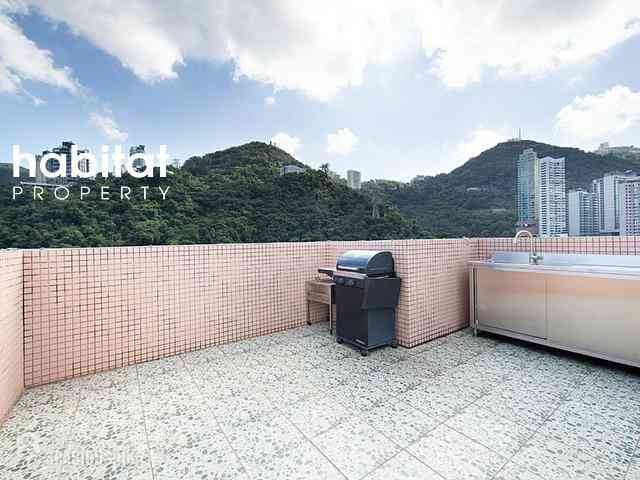 Wan Chai - Royal Court 13