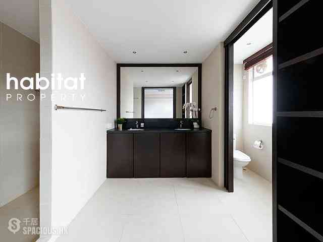 Clear Water Bay - Dragon Lake Villa 06