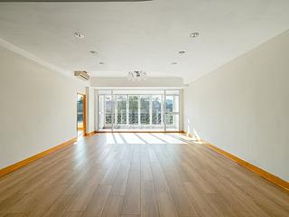 Repulse Bay - Riviera Apartments 02