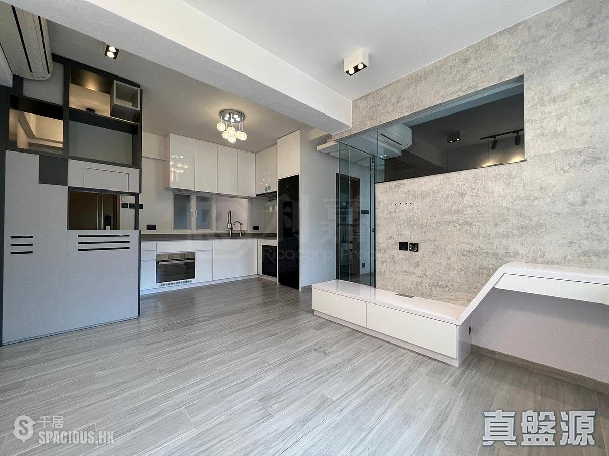 Tai Hang - Tai Hang Terrace Block A 01