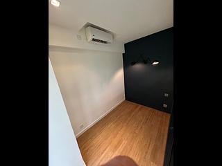 Sai Ying Pun - Wah Lee Building 09