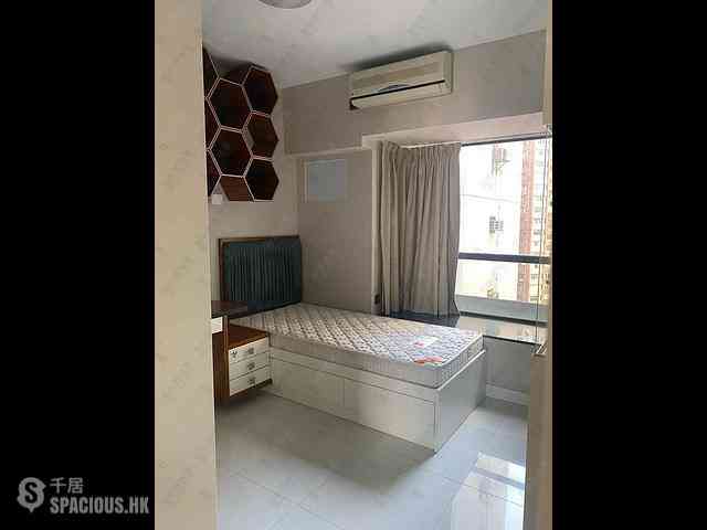 Mid Levels Central - The Grand Panorama Block 4 04