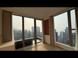 Sai Ying Pun - The Summa Block 1 13