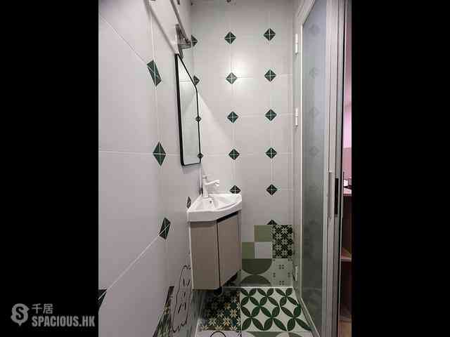 Prince Edward - 205B, Fa Yuen Street 04