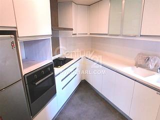 Mid Levels Central - Robinson Place 03