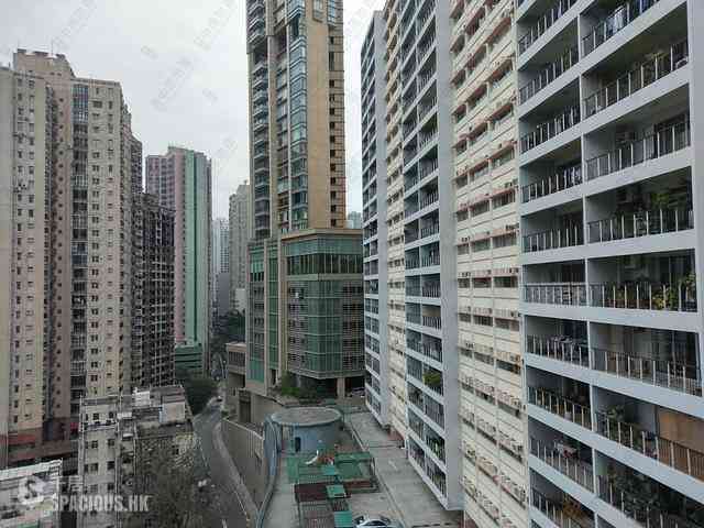 Mid Levels West - Prosperous Height 07