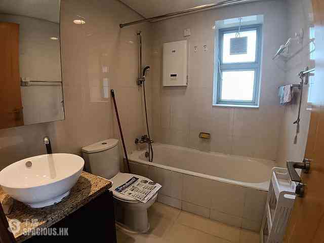 Wan Chai - The Zenith Phase 1 Block 1 08
