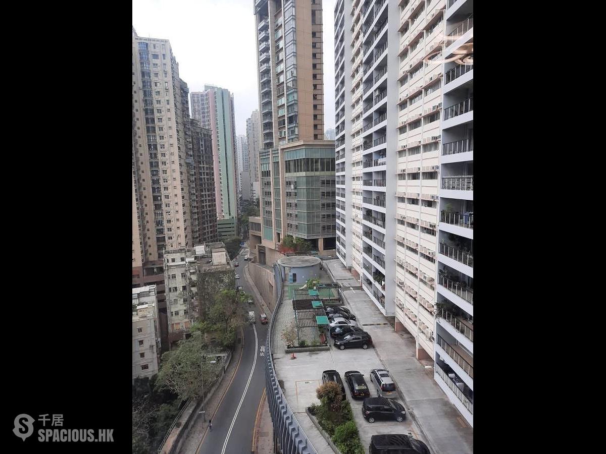 Mid Levels West - Prosperous Height 01
