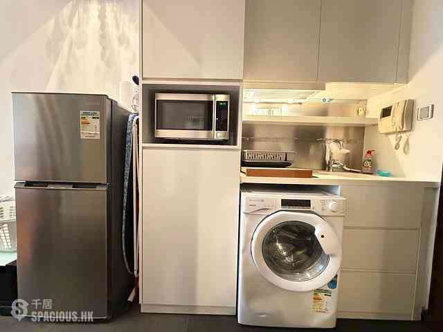 Wan Chai - J Residence 08