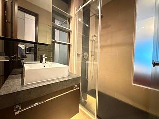 Wan Chai - J Residence 09