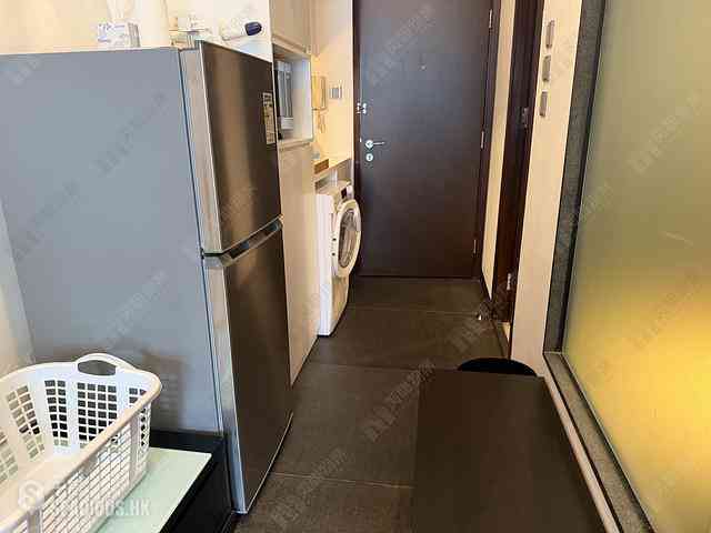 Wan Chai - J Residence 08