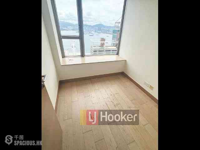 Sai Ying Pun - Island Crest 05
