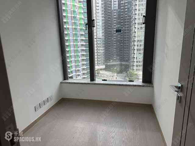 Wong Chuk Hang - The Southside Phase 3B Blue Coast 10