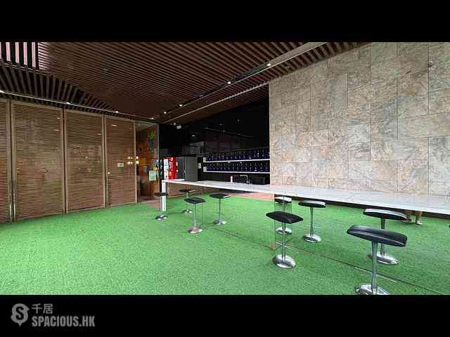 Soho - Centrestage Block 2 16