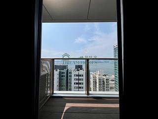Sai Ying Pun - Des Voeux W Residence 02