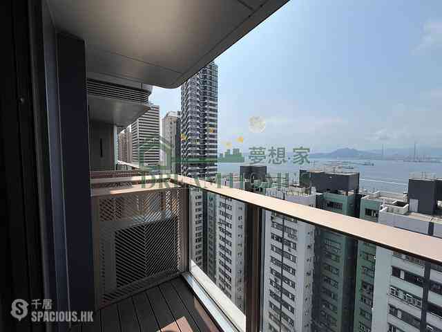 Sai Ying Pun - Des Voeux W Residence 04